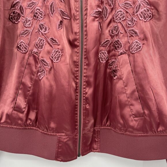Torrid Satin Zip Bomber Jacket Embroidered Floral Rose Pink Boho Plus Size 1X - Picture 5 of 11